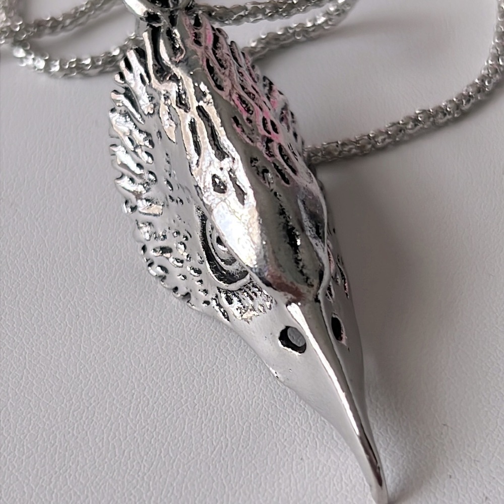 Betsey Johnson Silver Hawk Head Unisex Necklace